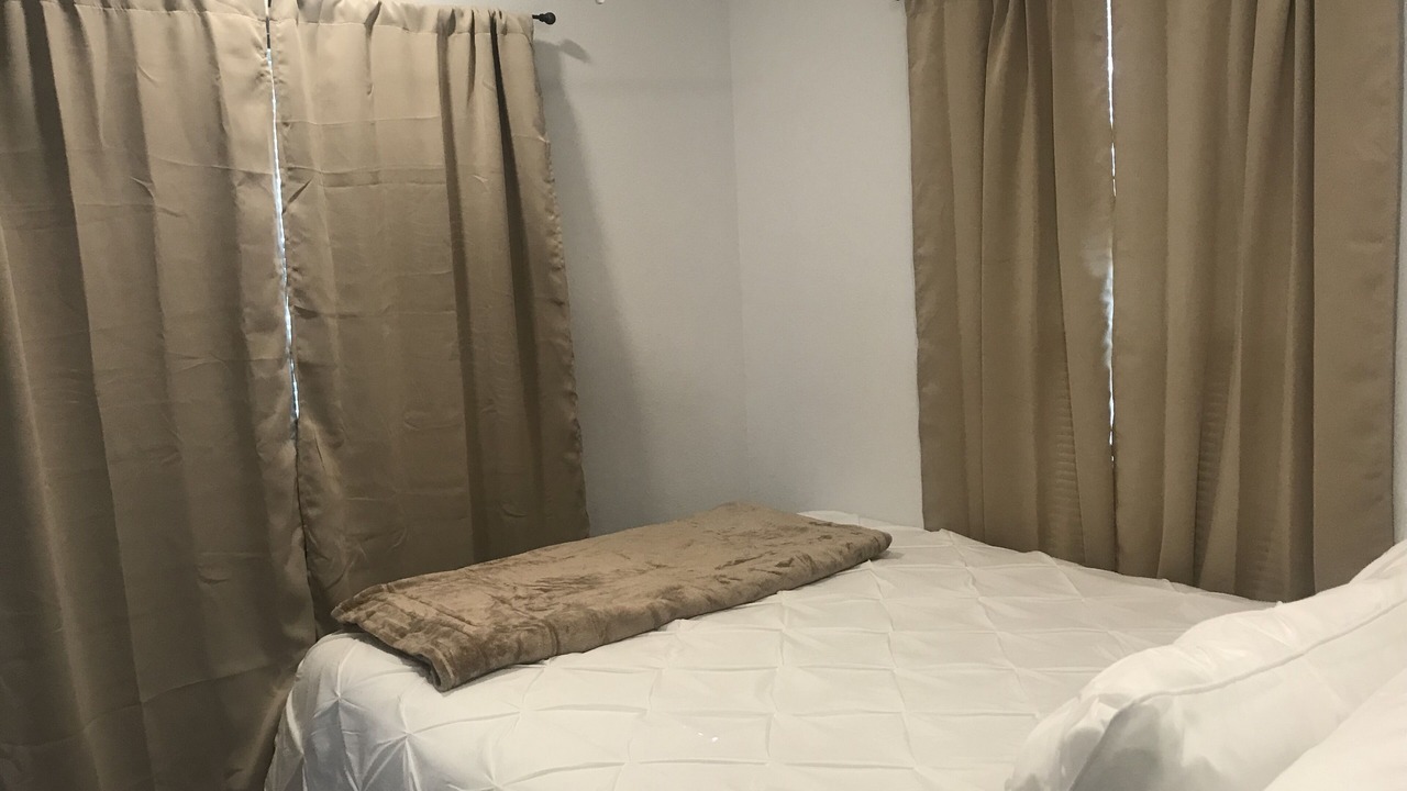 Photo of Bedroom in Fairview Shores