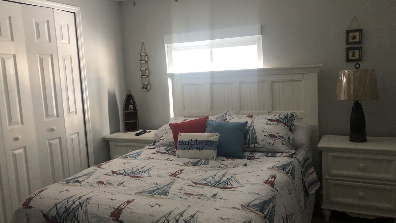 Photo of Bedroom in Twin Lakes