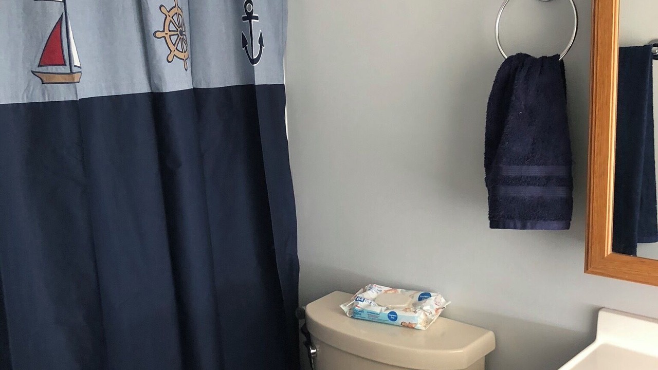 Photo of Bathroom in Twin Lakes