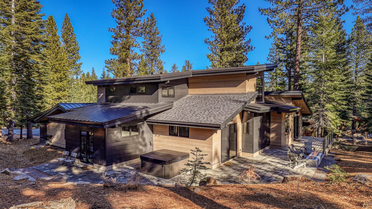 Photo of Outdoor in Ponderosa Palisades