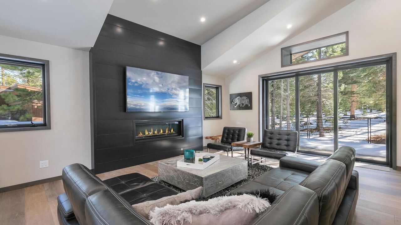 Photo of Livingroom in Ponderosa Palisades