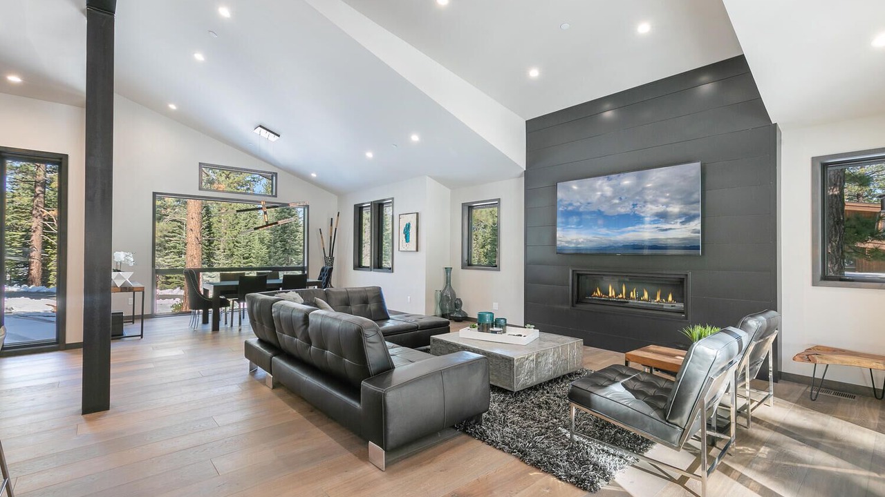 Photo of Livingroom in Ponderosa Palisades
