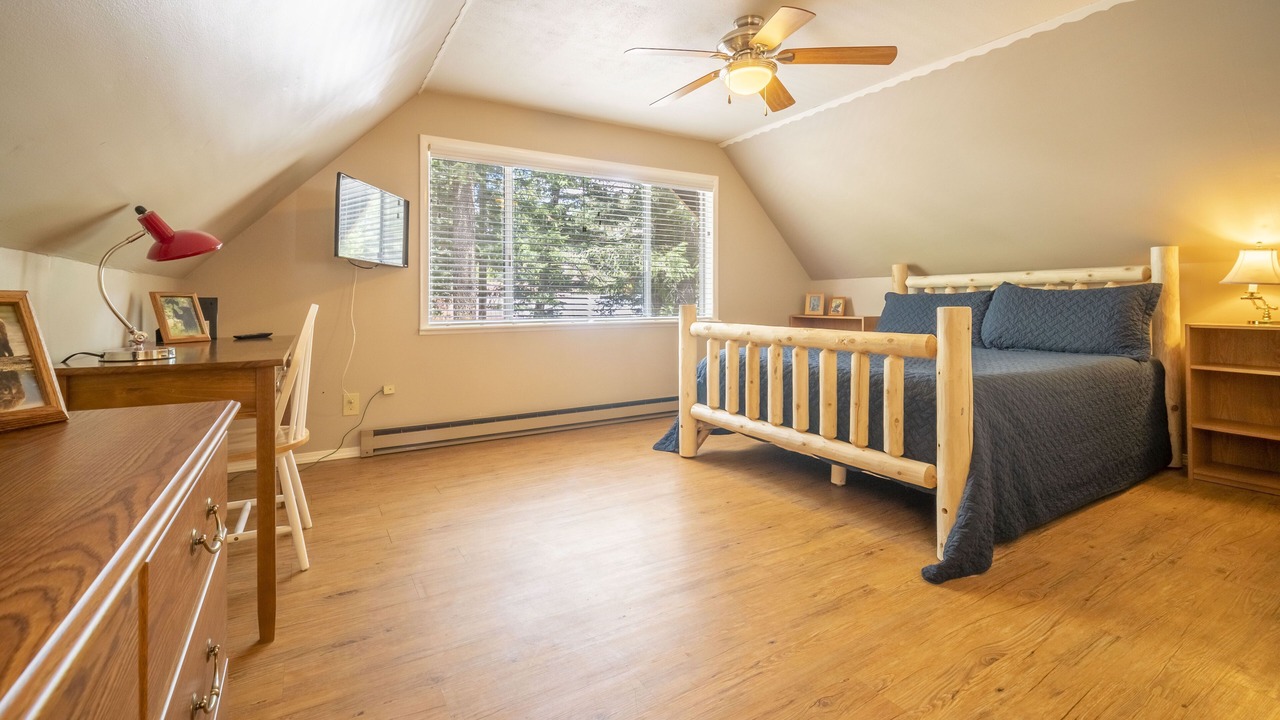 Photo of Bedroom in Bayfield