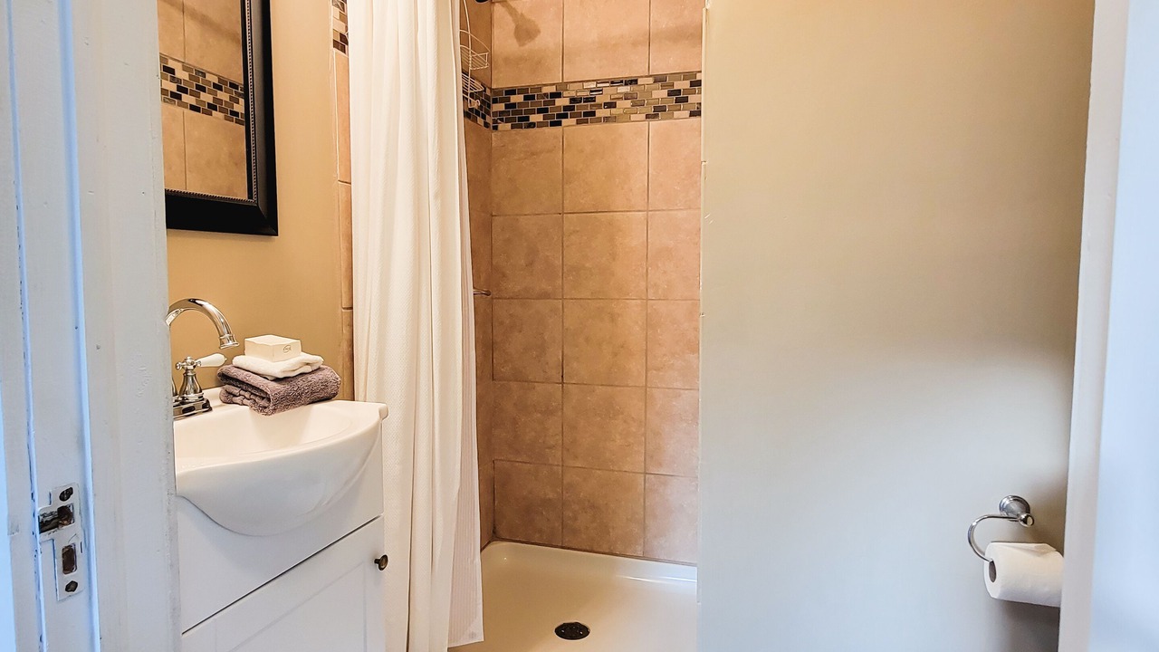 Photo of Bathroom in Crumpler