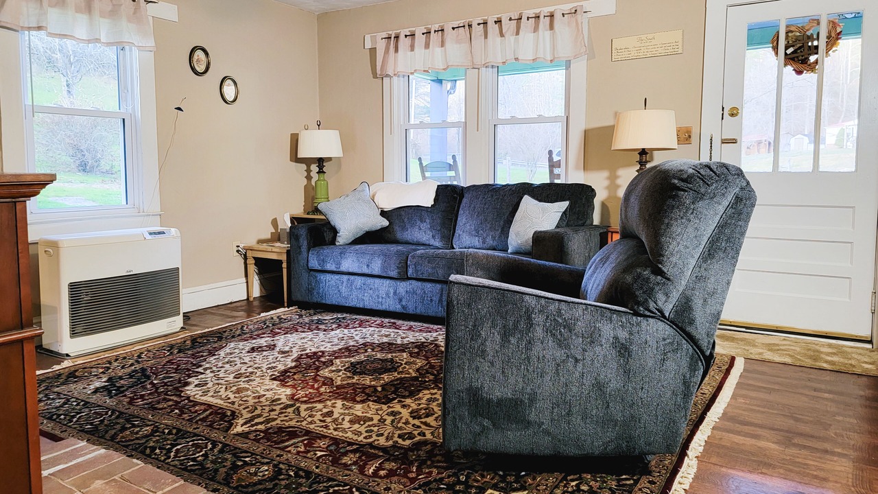 Photo of Livingroom in Crumpler