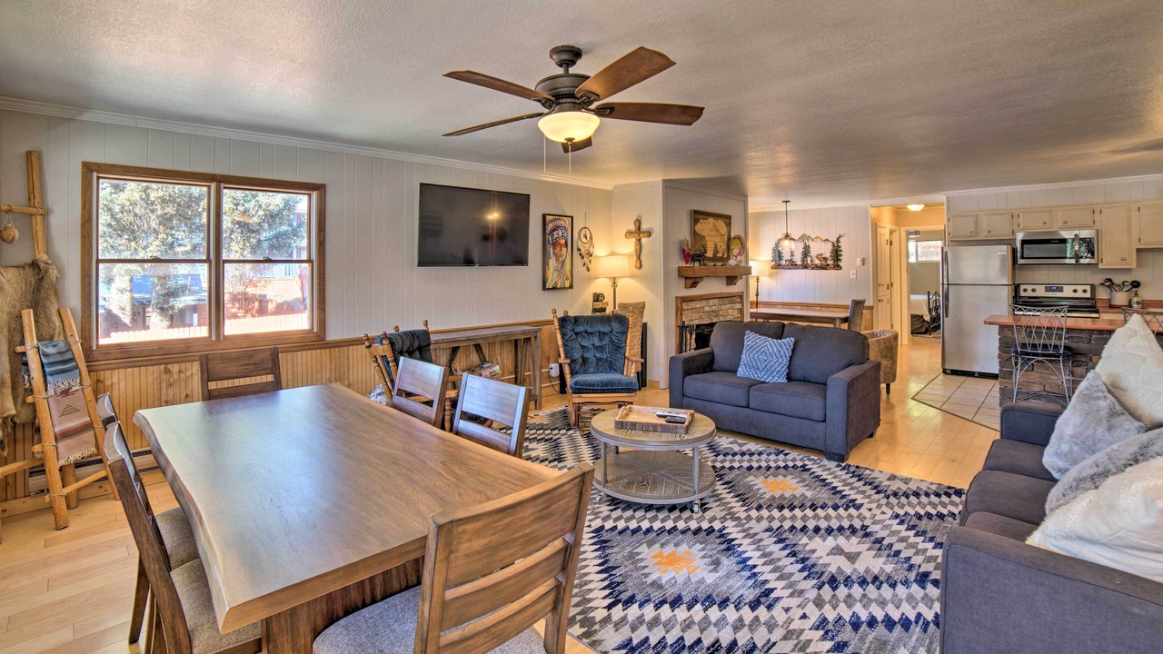 Photo of Bedroom in Red River