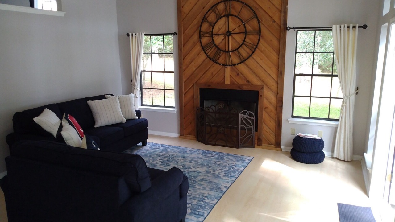 Photo of Livingroom in Trinity