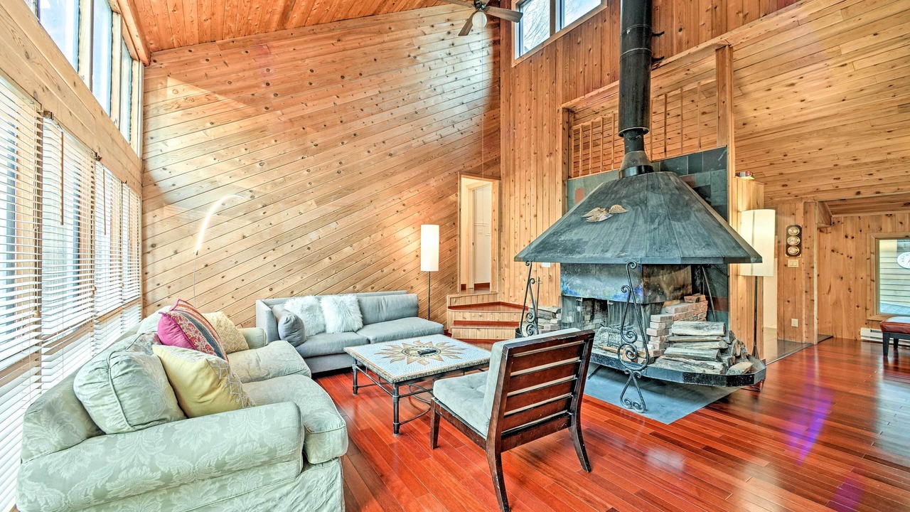 Photo of Livingroom in Elka Park