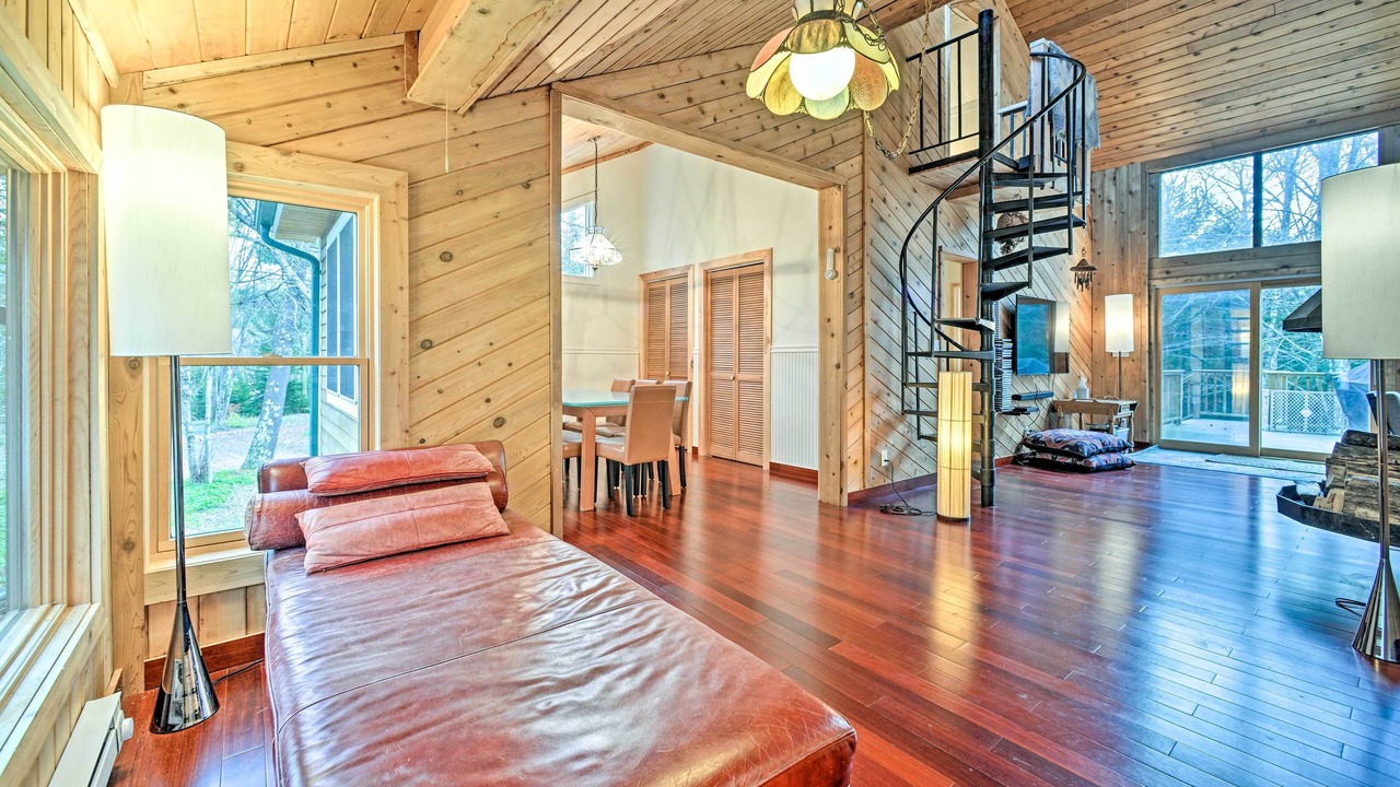 Photo of Others in Elka Park