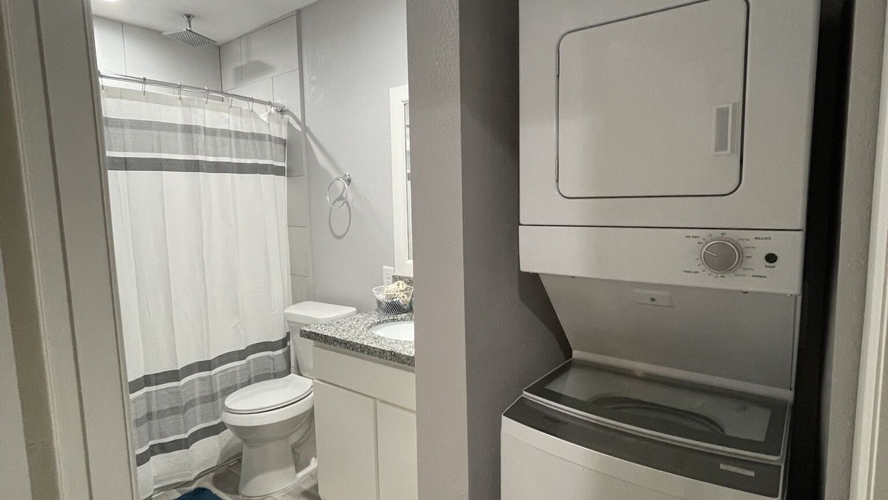 Photo of Bathroom in Woodland Heights