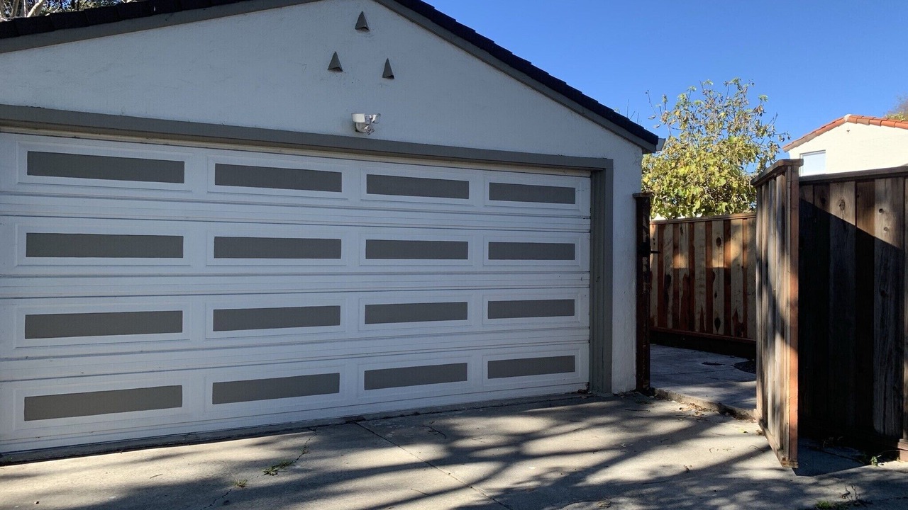 Photo of Outdoor in North and East