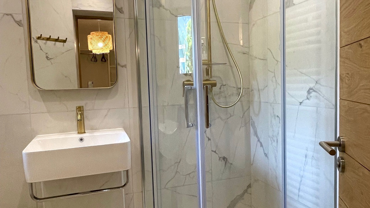 Photo of Bathroom in Cauterets