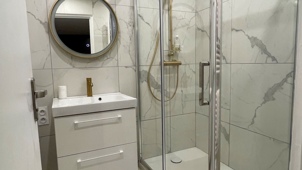 Photo of Bathroom in Cauterets