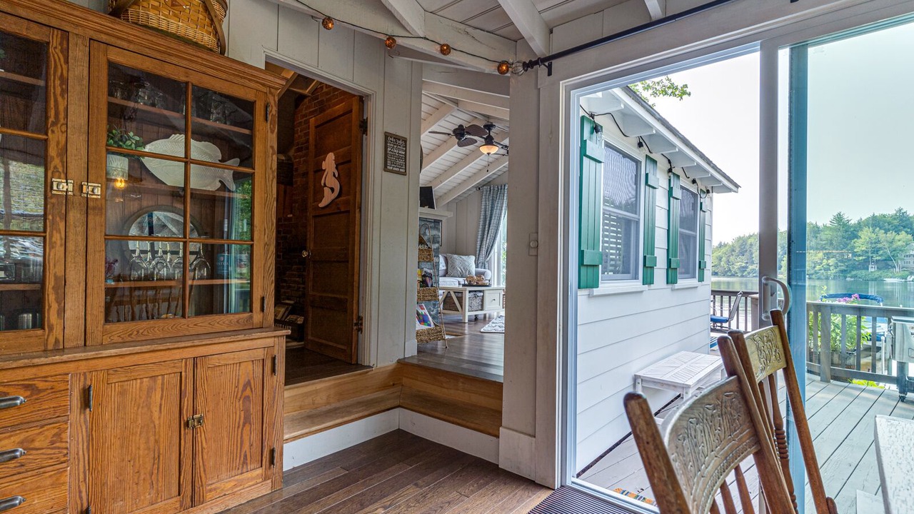 Photo of Others in Hebron