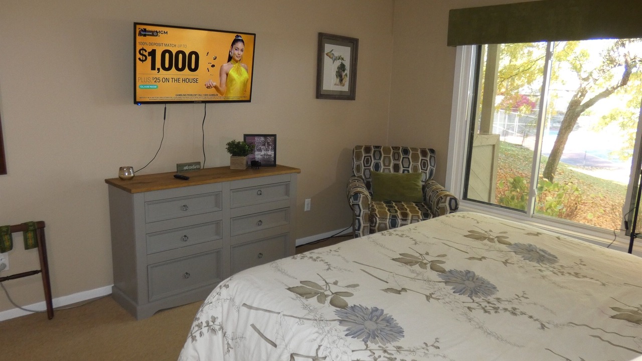 Photo of Bedroom in Bellaire