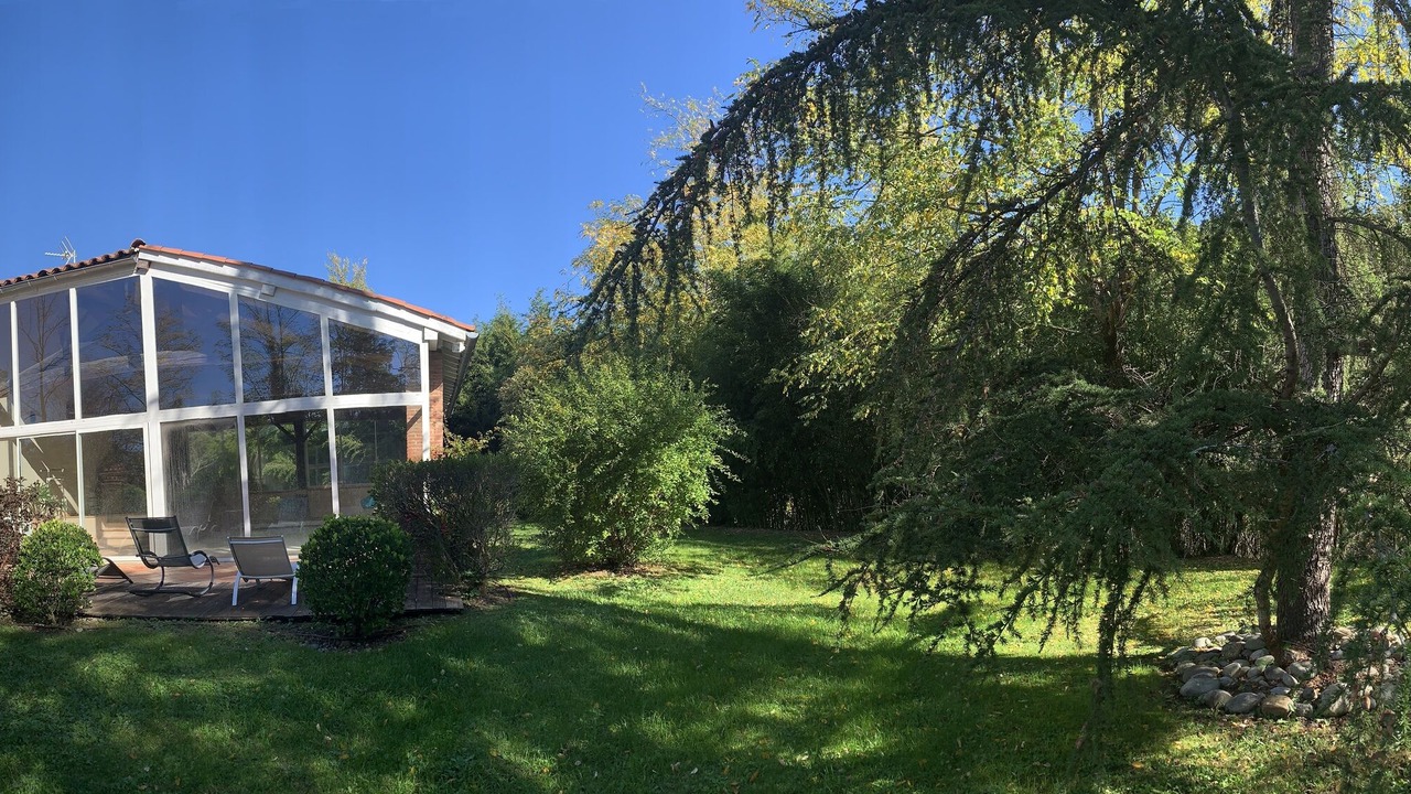 Photo of Outdoor in Marquefave