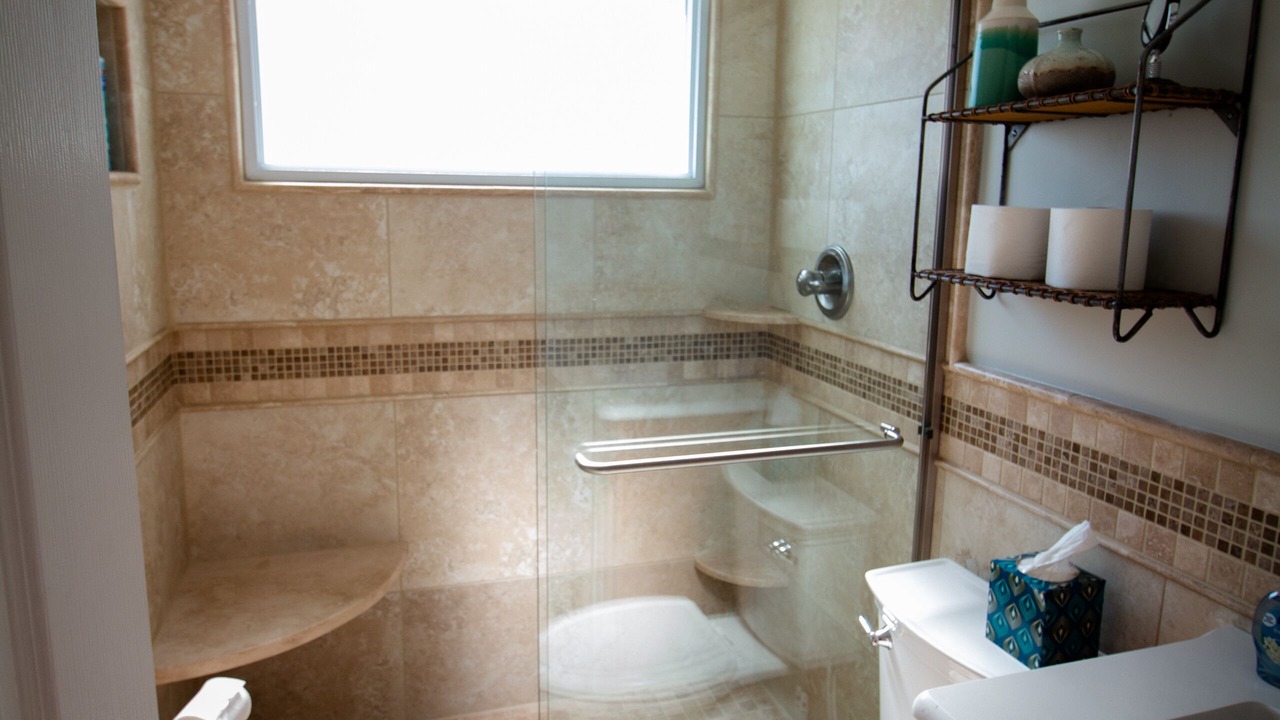 Photo of Bathroom in Owensboro