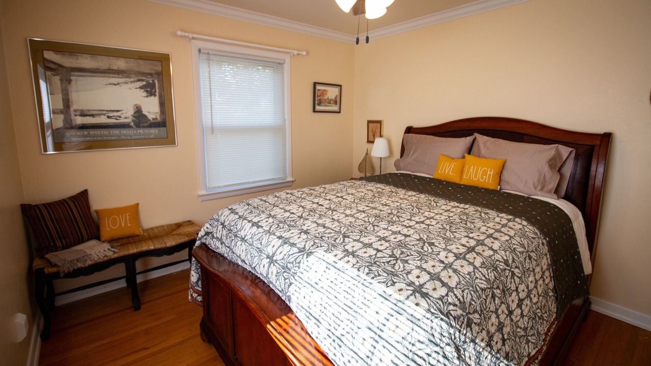 Photo of Bedroom in Owensboro