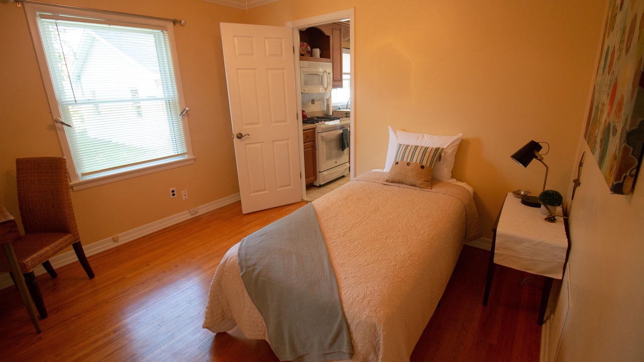 Photo of Bedroom in Owensboro