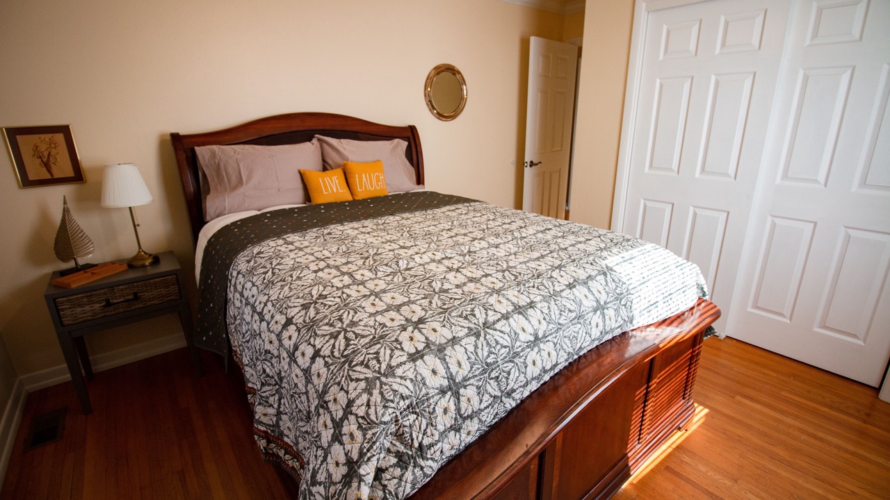 Photo of Bedroom in Owensboro