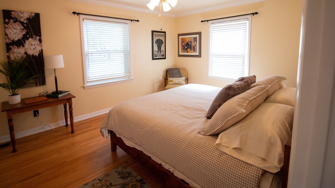 Photo of Bedroom in Owensboro