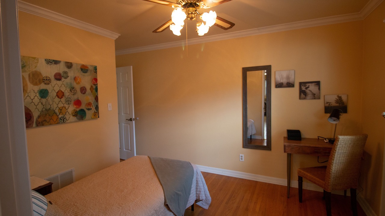 Photo of Bedroom in Owensboro