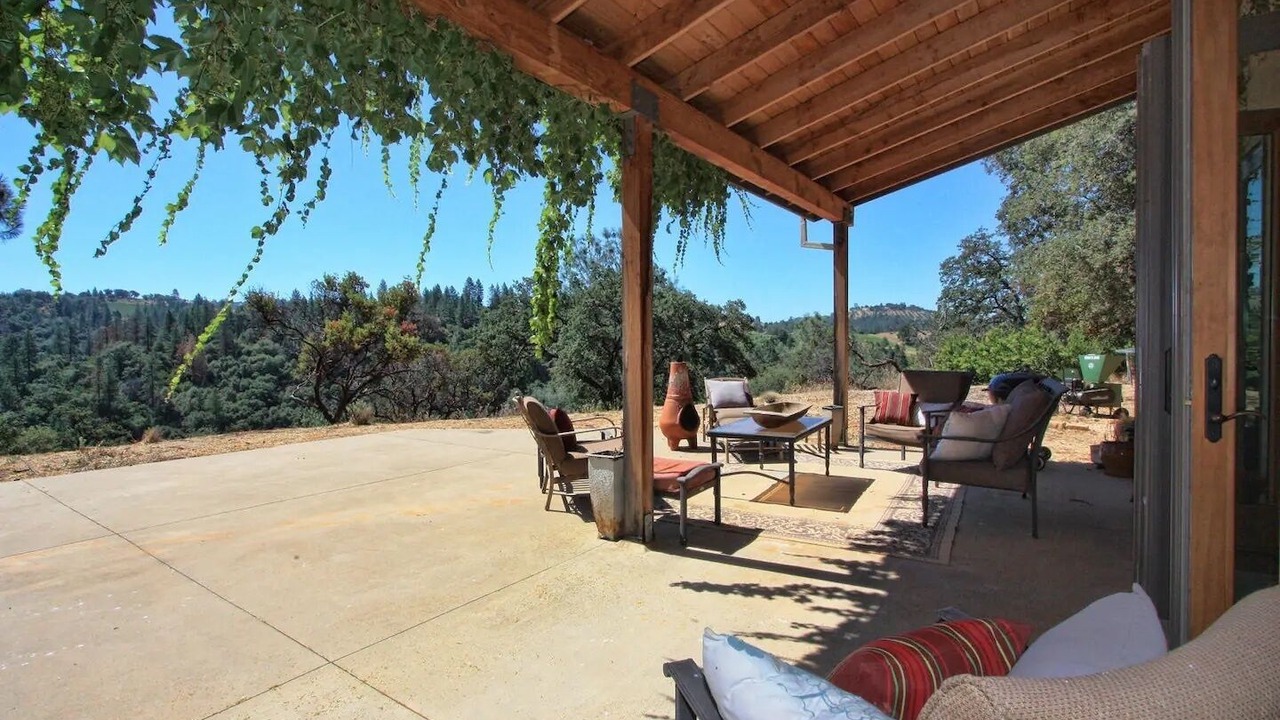 Photo of Patio Balcony in Shenandoah Valley