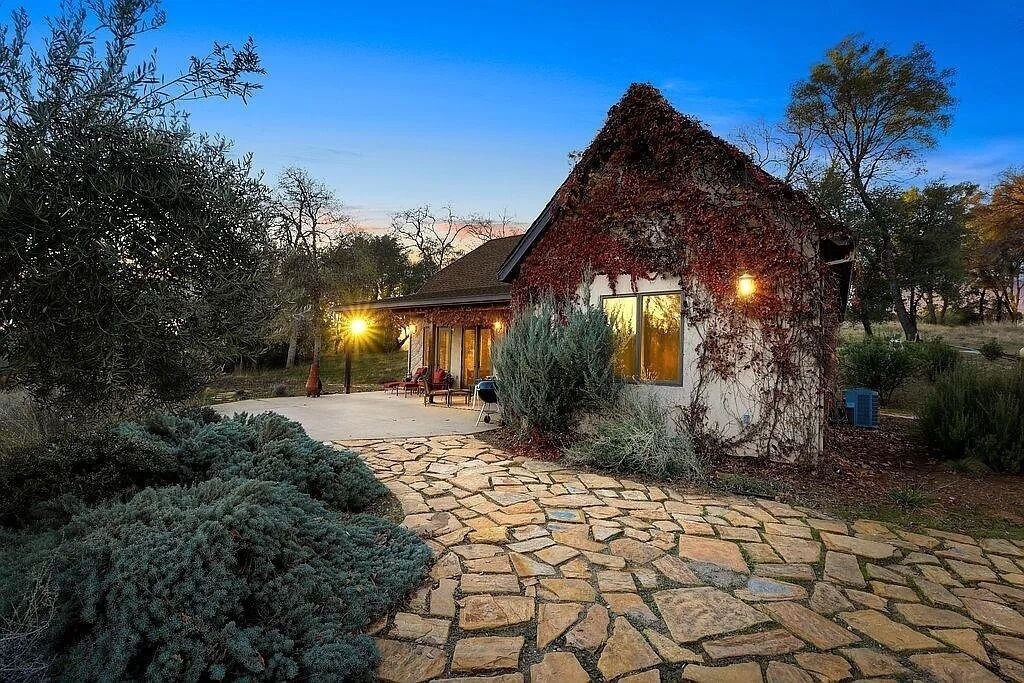 Photo of Outdoor in Shenandoah Valley