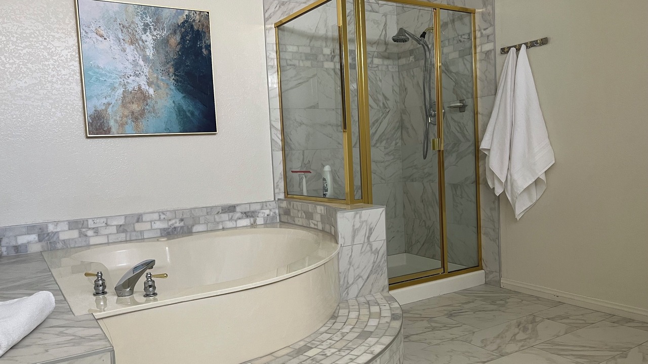 Photo of Bathroom in Green Valley