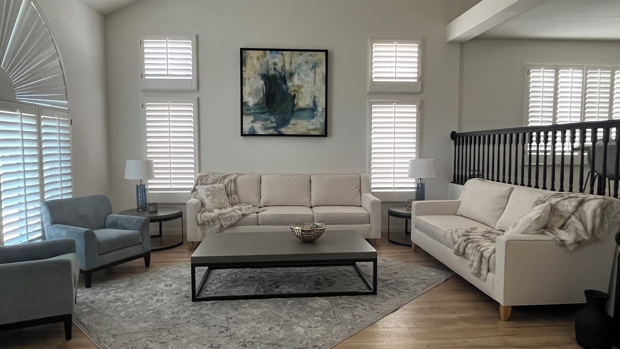 Photo of Livingroom in Green Valley