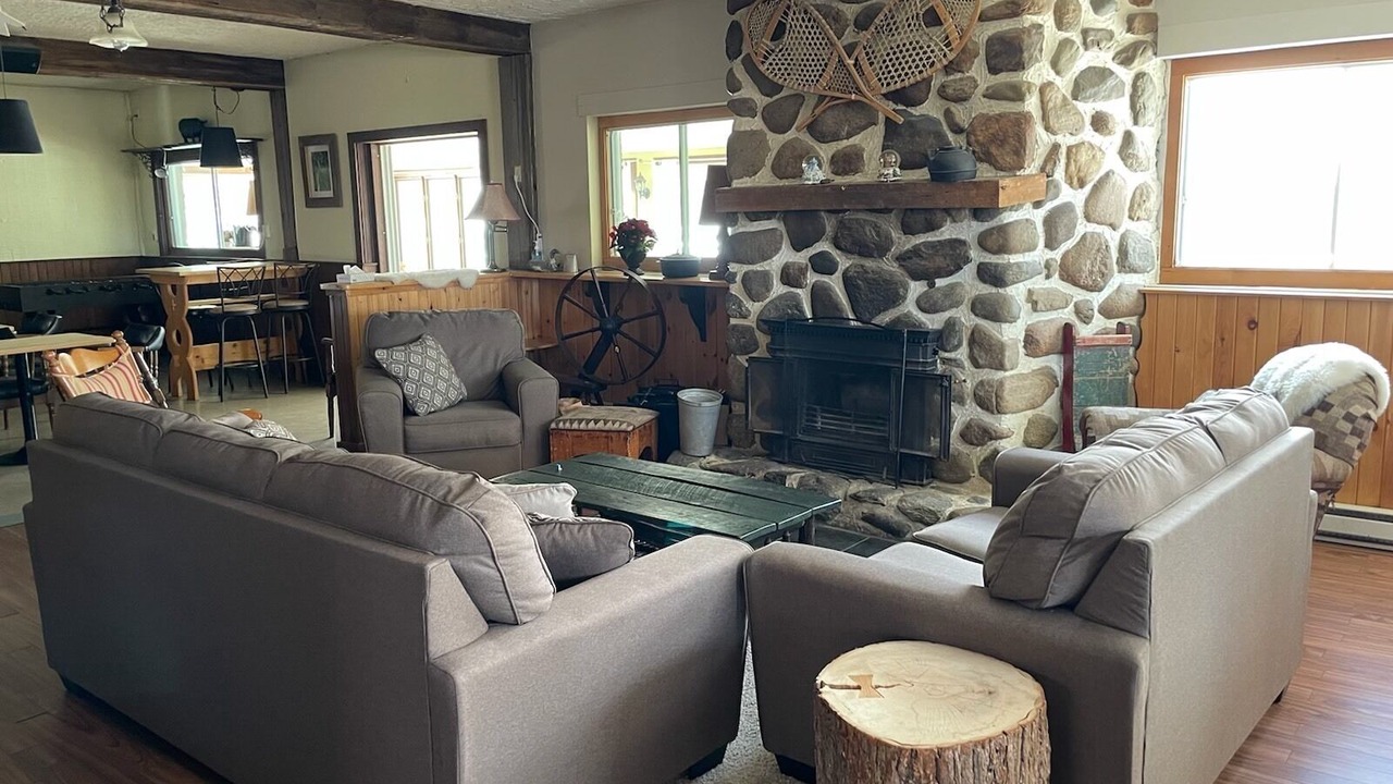 Photo of Livingroom in Sutton
