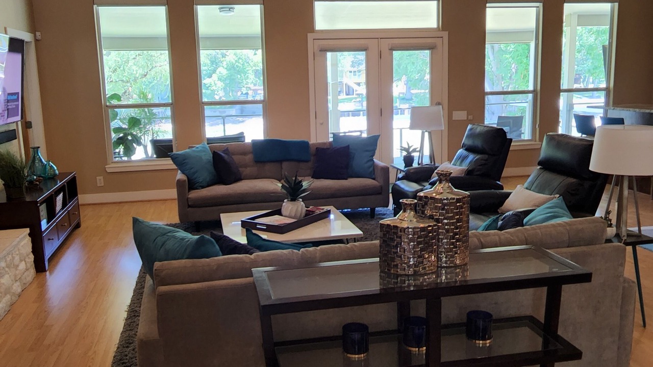 Photo of Livingroom in Seguin