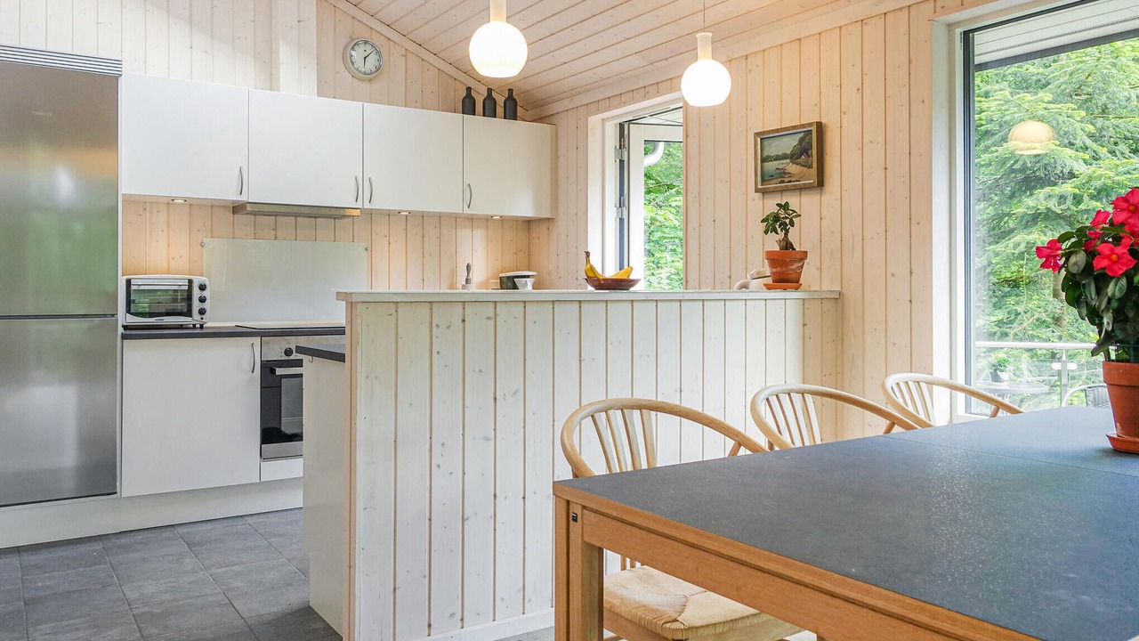 Photo of Others in Ronne