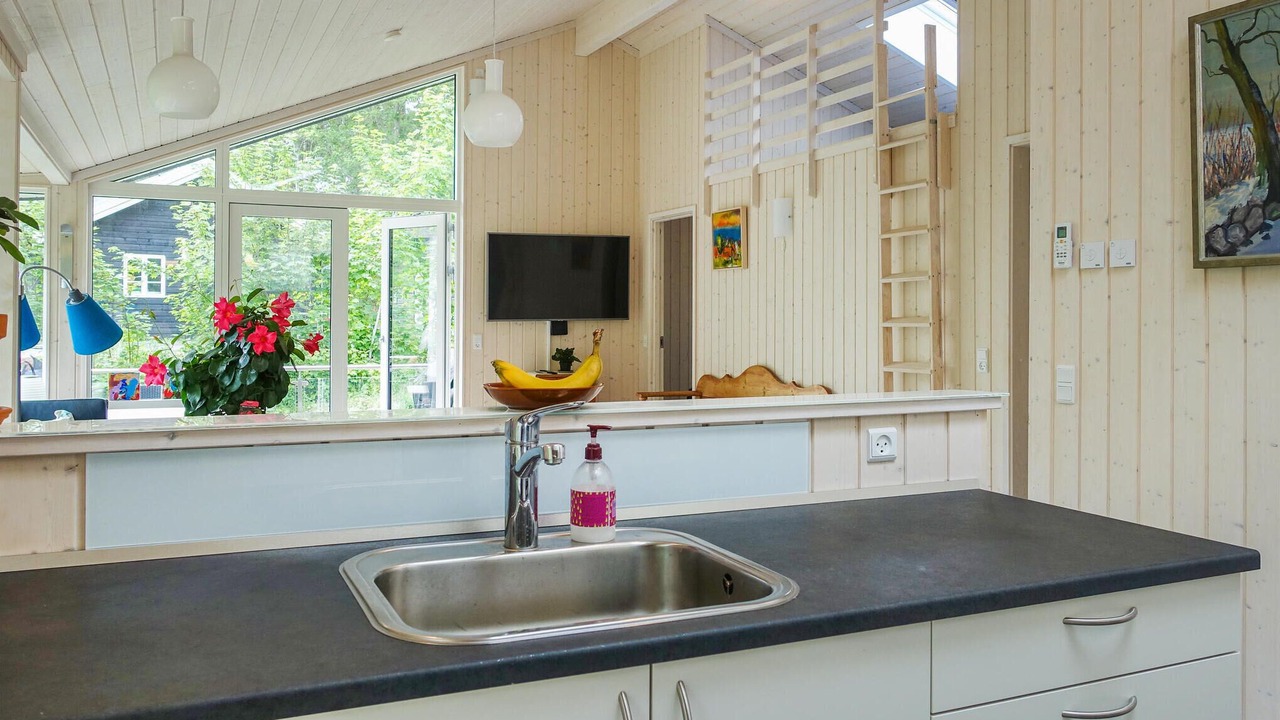 Photo of Others in Ronne