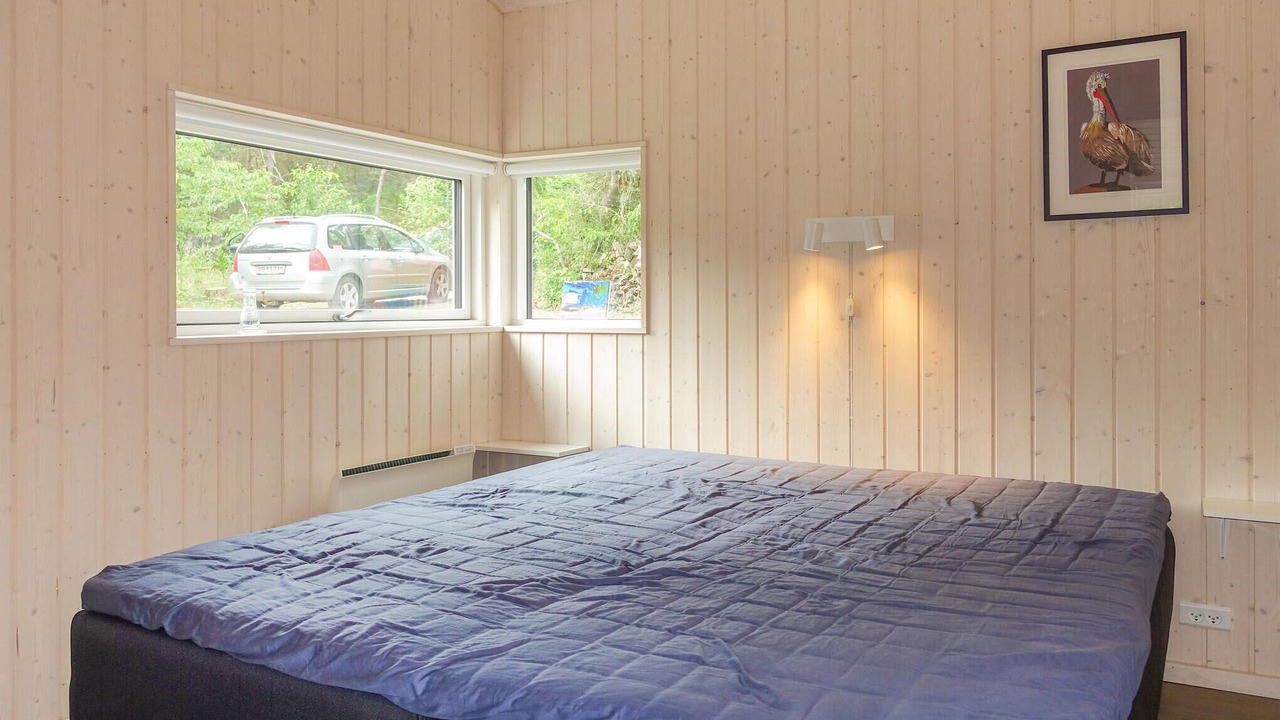 Photo of Others in Ronne