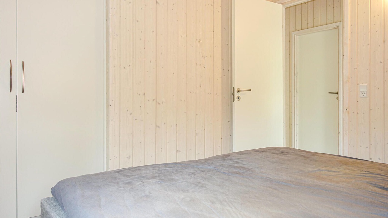 Photo of Others in Ronne