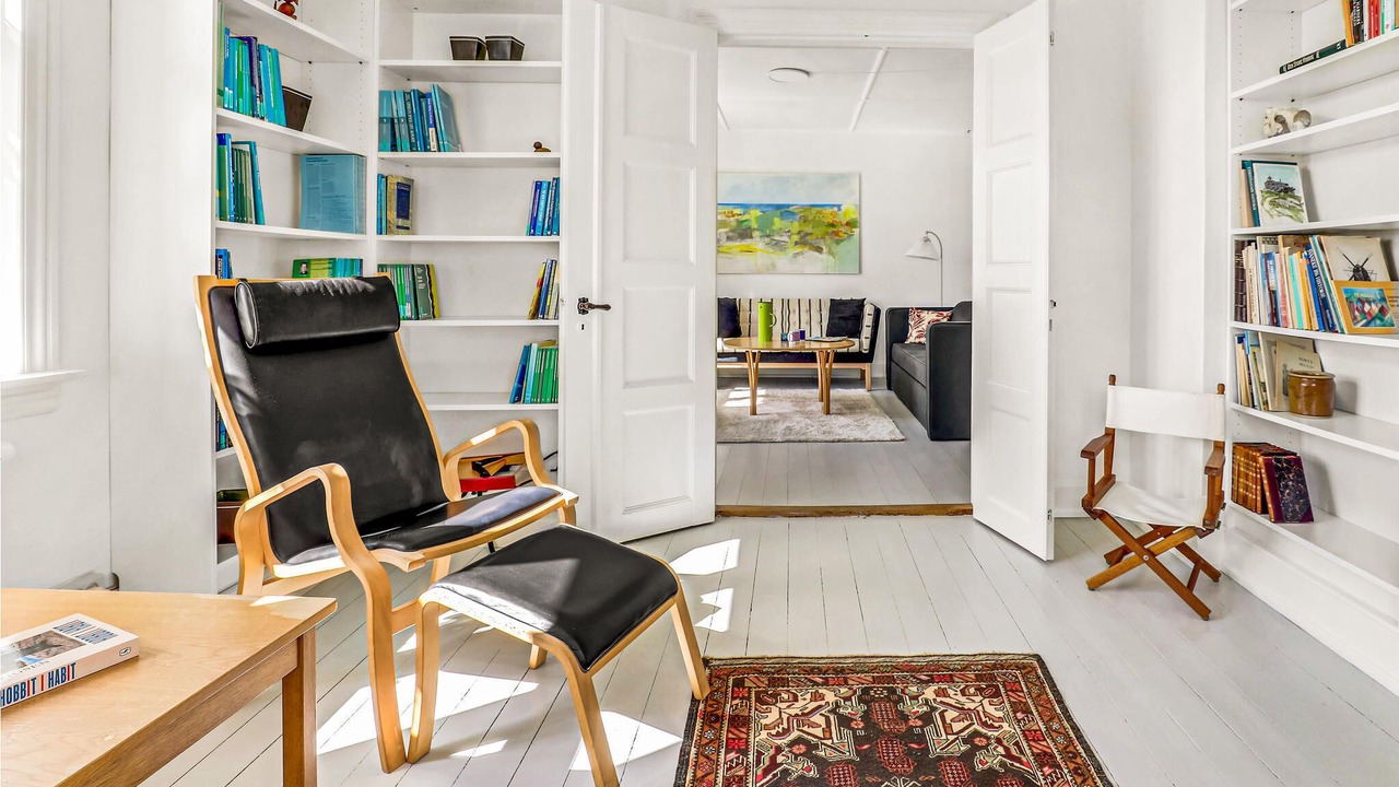 Photo of Bedroom in Listed