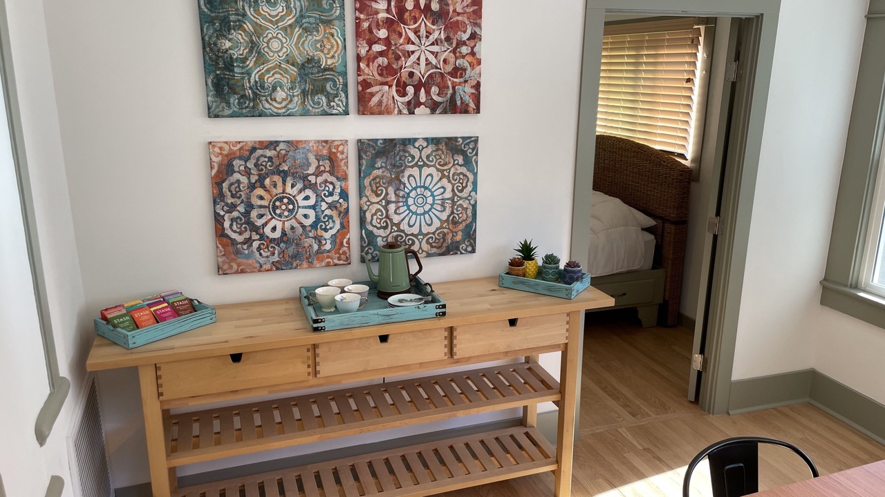 Photo of Bedroom in Little Armenia