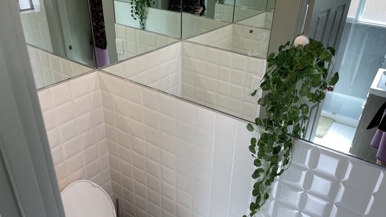Photo of Bathroom in Little Armenia