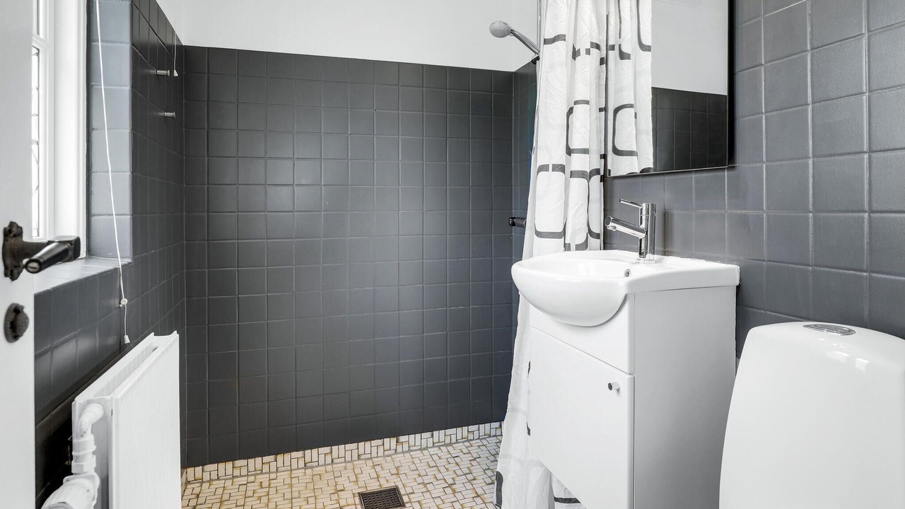 Photo of Bathroom in Ronne