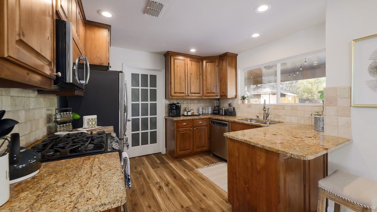 Photo of Kitchen in Forest North Estates