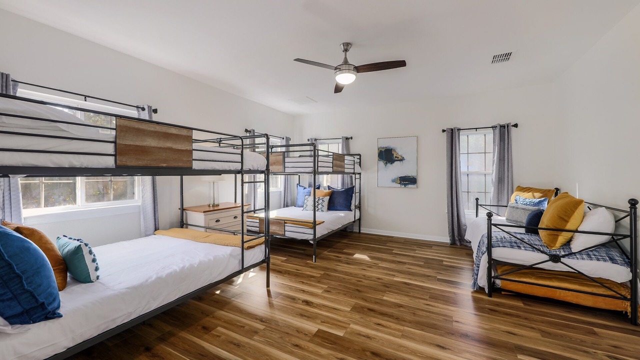 Photo of Bedroom in Forest North Estates