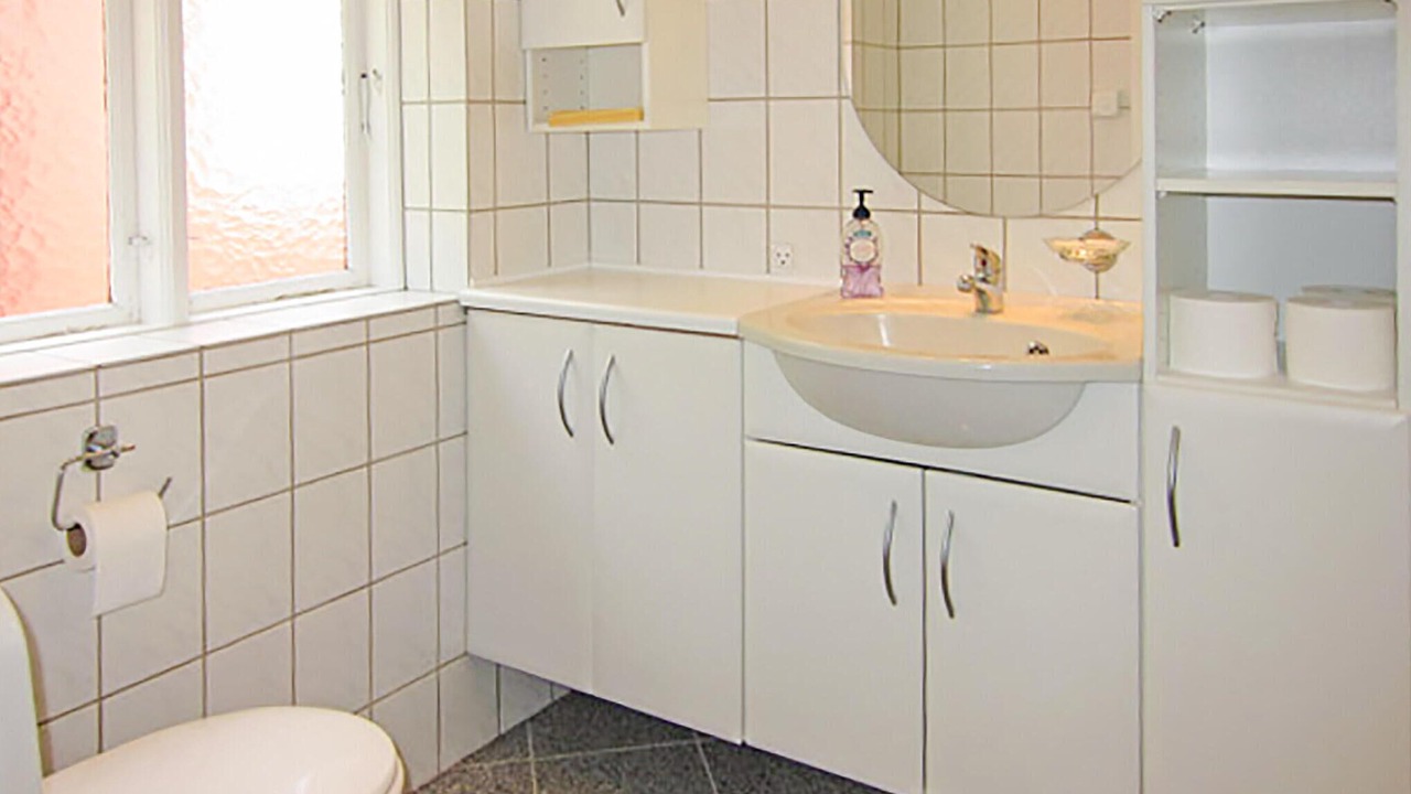 Photo of Bathroom in Paradisbakkerne