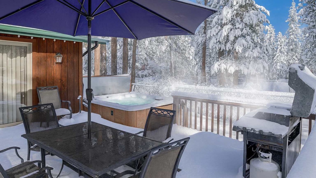 Photo of Outdoor in Summit Estates