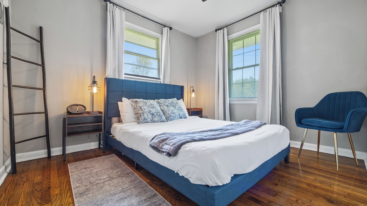 Photo of Bedroom in Candler-McAfee