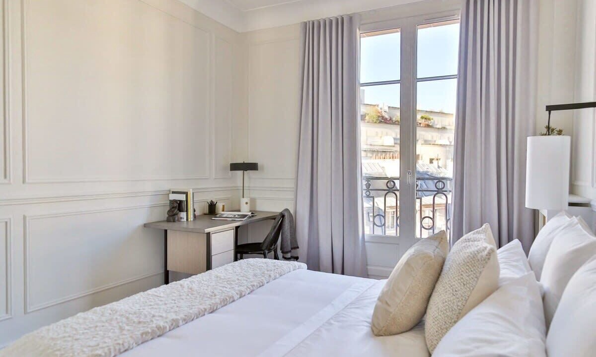 Photo of Bedroom in Passy