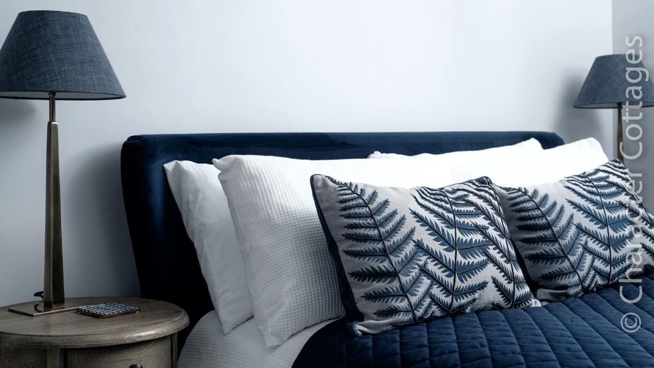 Photo of Bedroom in Broadway