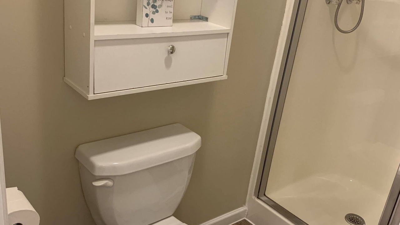 Photo of Bathroom in Bean Station
