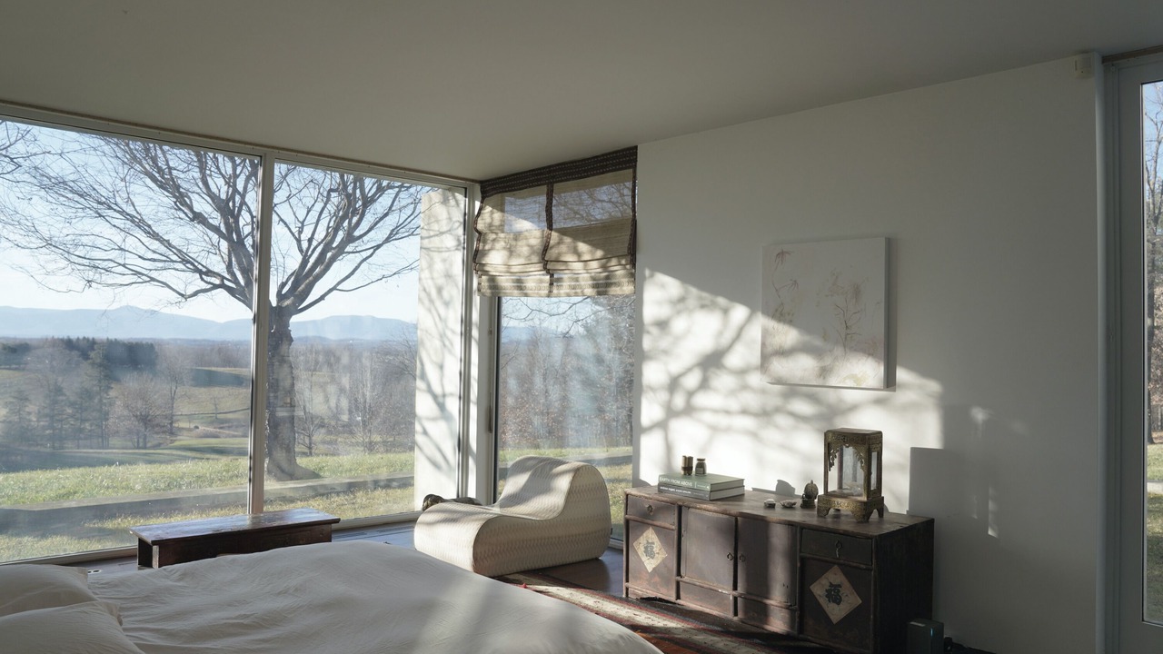 Photo of Bedroom in Hollowville