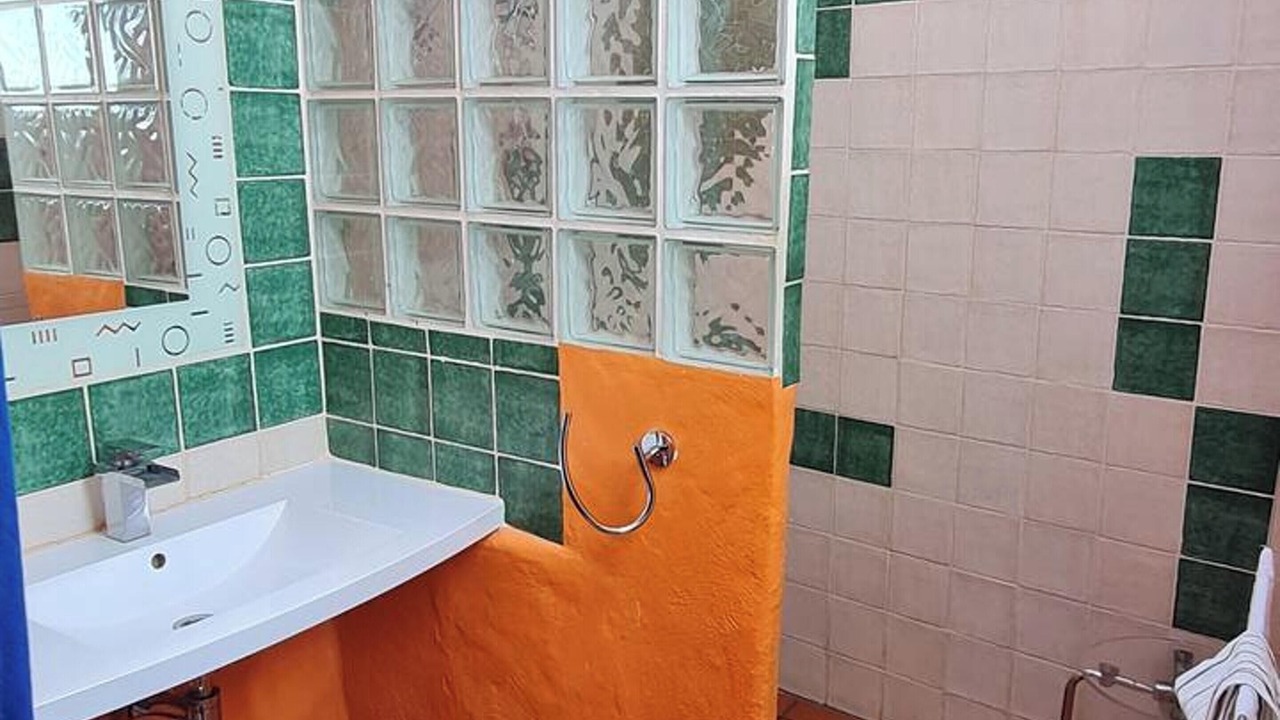 Photo of Bathroom in Saint-Georges-de-Luzencon